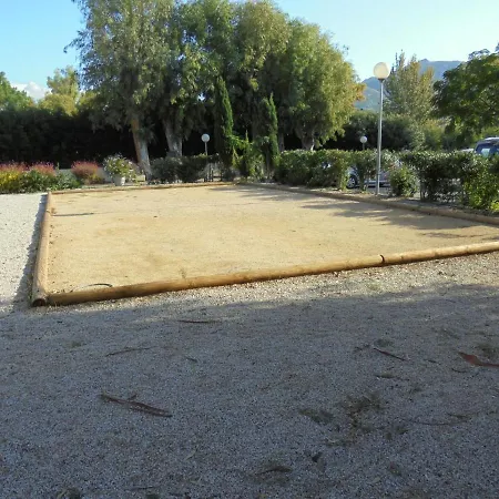 Les Terrasses Apartment *